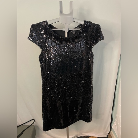 Banana Republic Factory Black Sequin Shift Dress size 10 - Picture 4 of 12